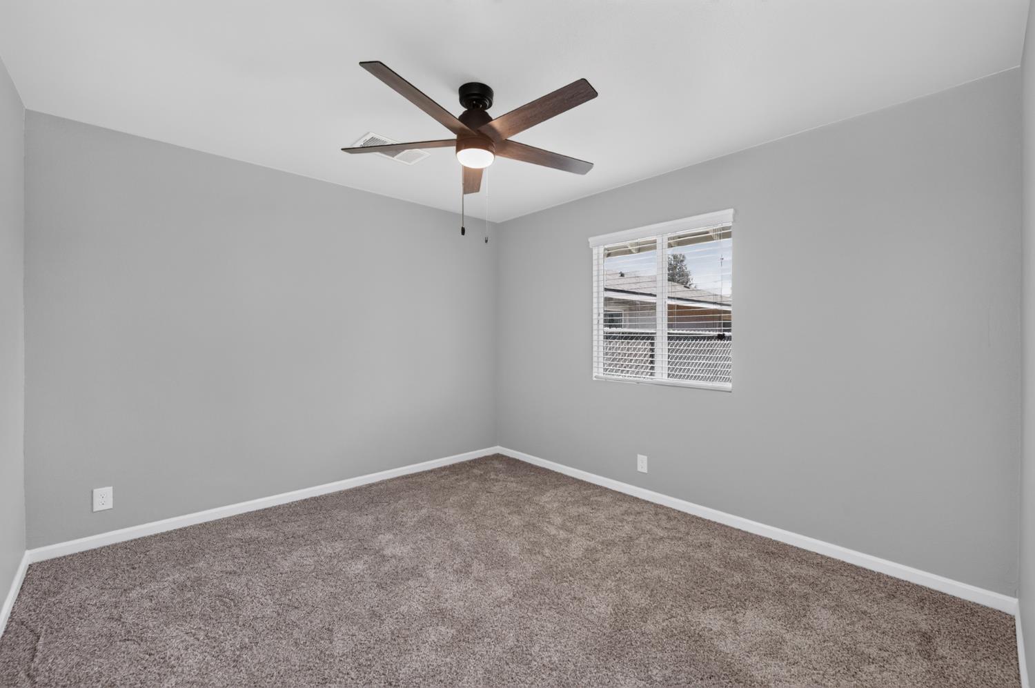 4832 N Fruit Ave, Fresno, CA 93705