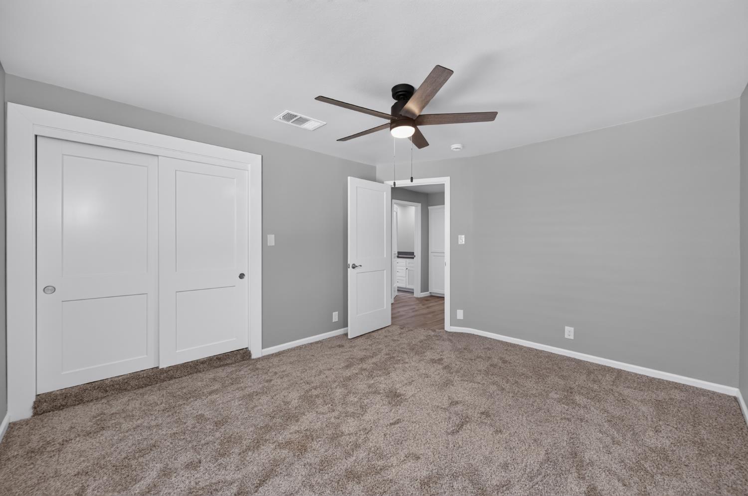 4832 N Fruit Ave, Fresno, CA 93705