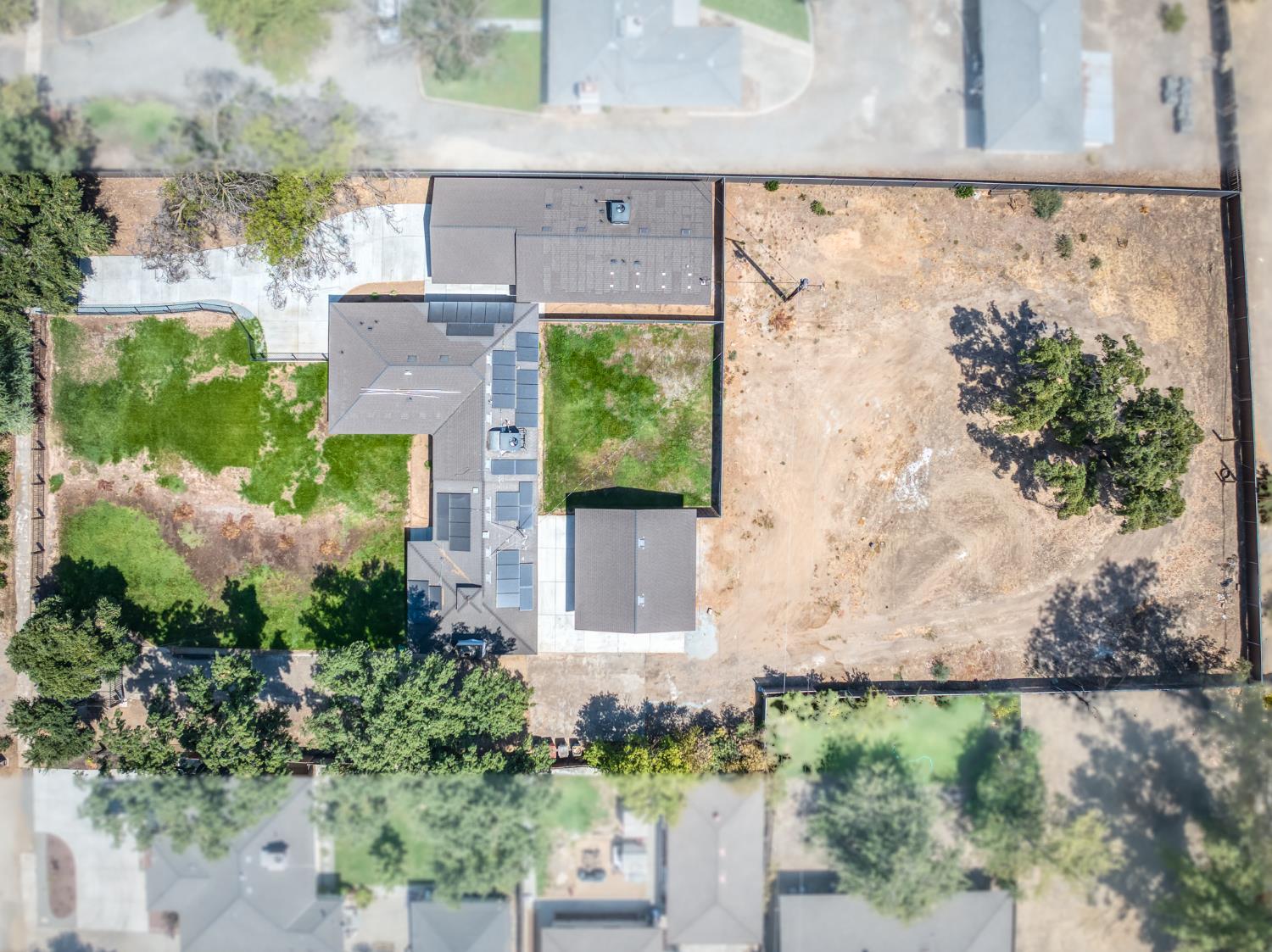 4832 N Fruit Ave, Fresno, CA 93705