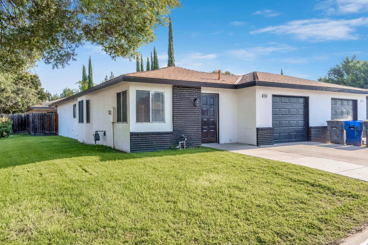 4194 N Cornelia Ave, Fresno, CA 93722