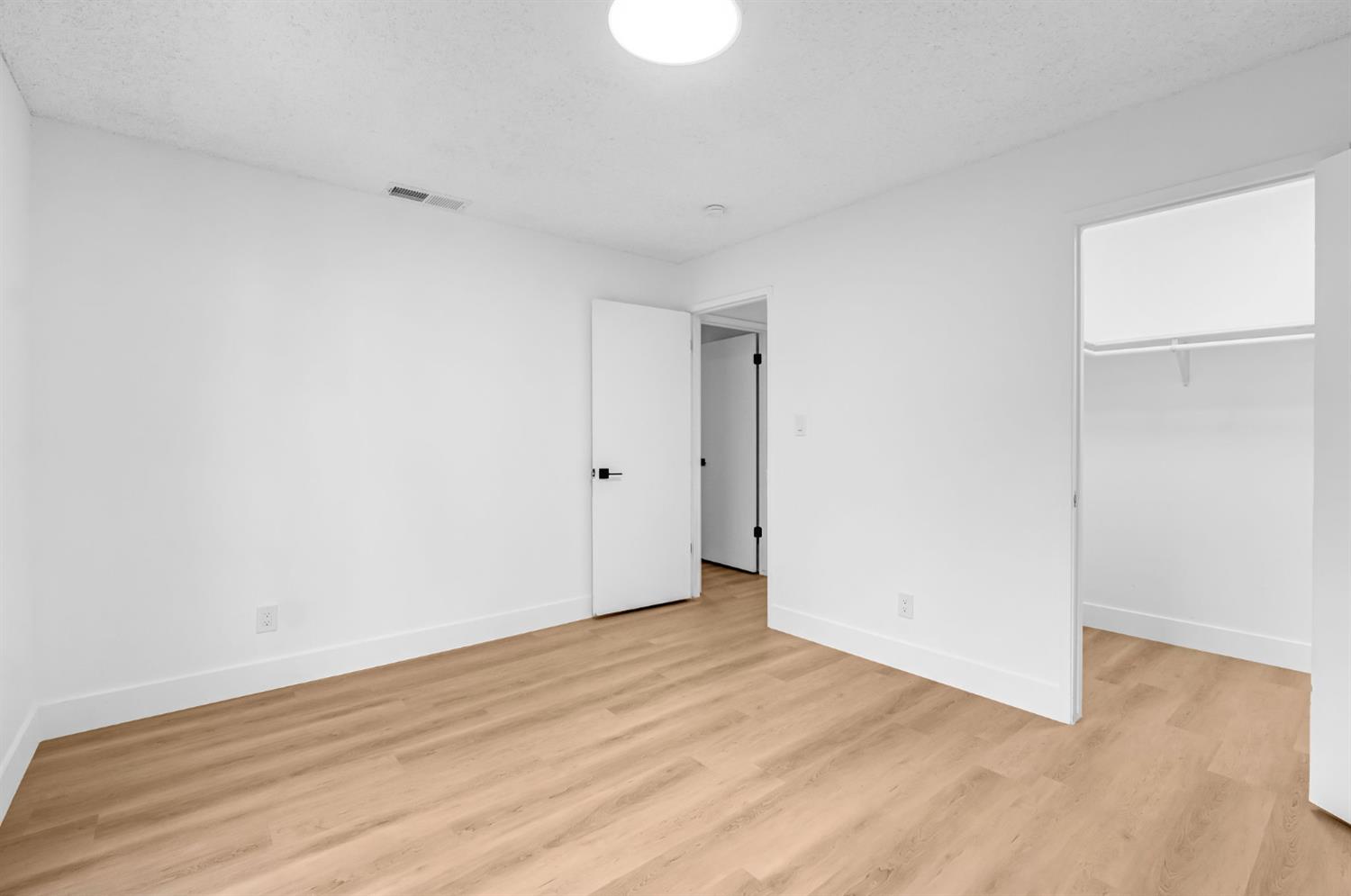 4194 N Cornelia Ave, Fresno, CA 93722