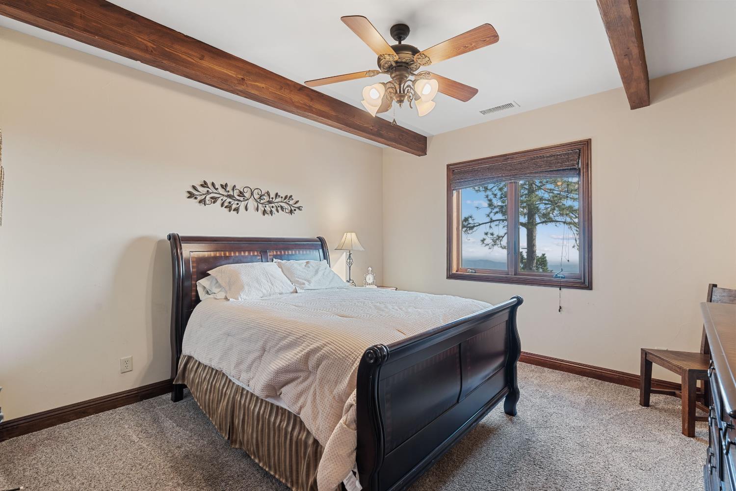 42534 Bretz Point Ln, Shaver Lake, CA 93664
