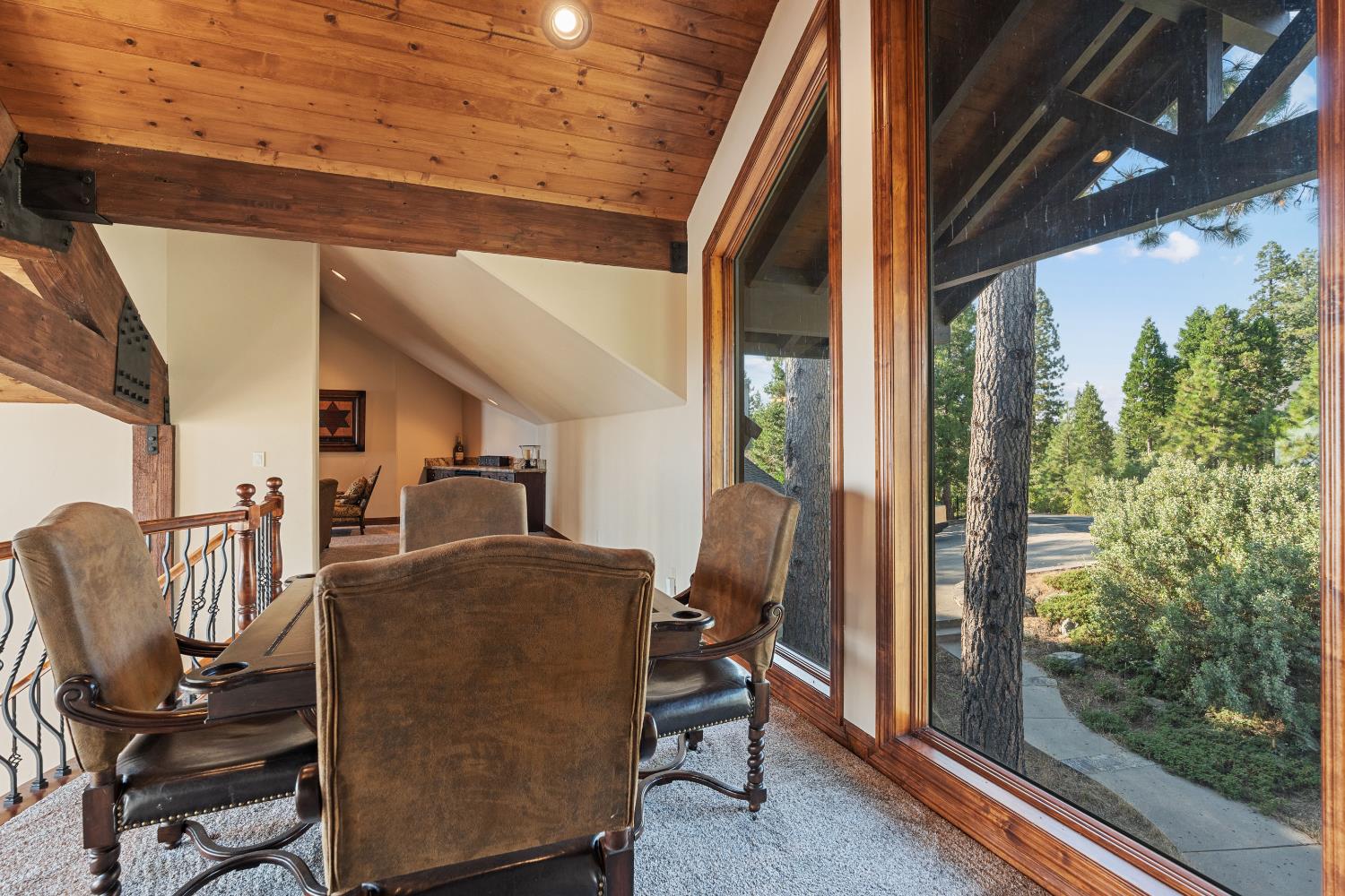 42534 Bretz Point Ln, Shaver Lake, CA 93664
