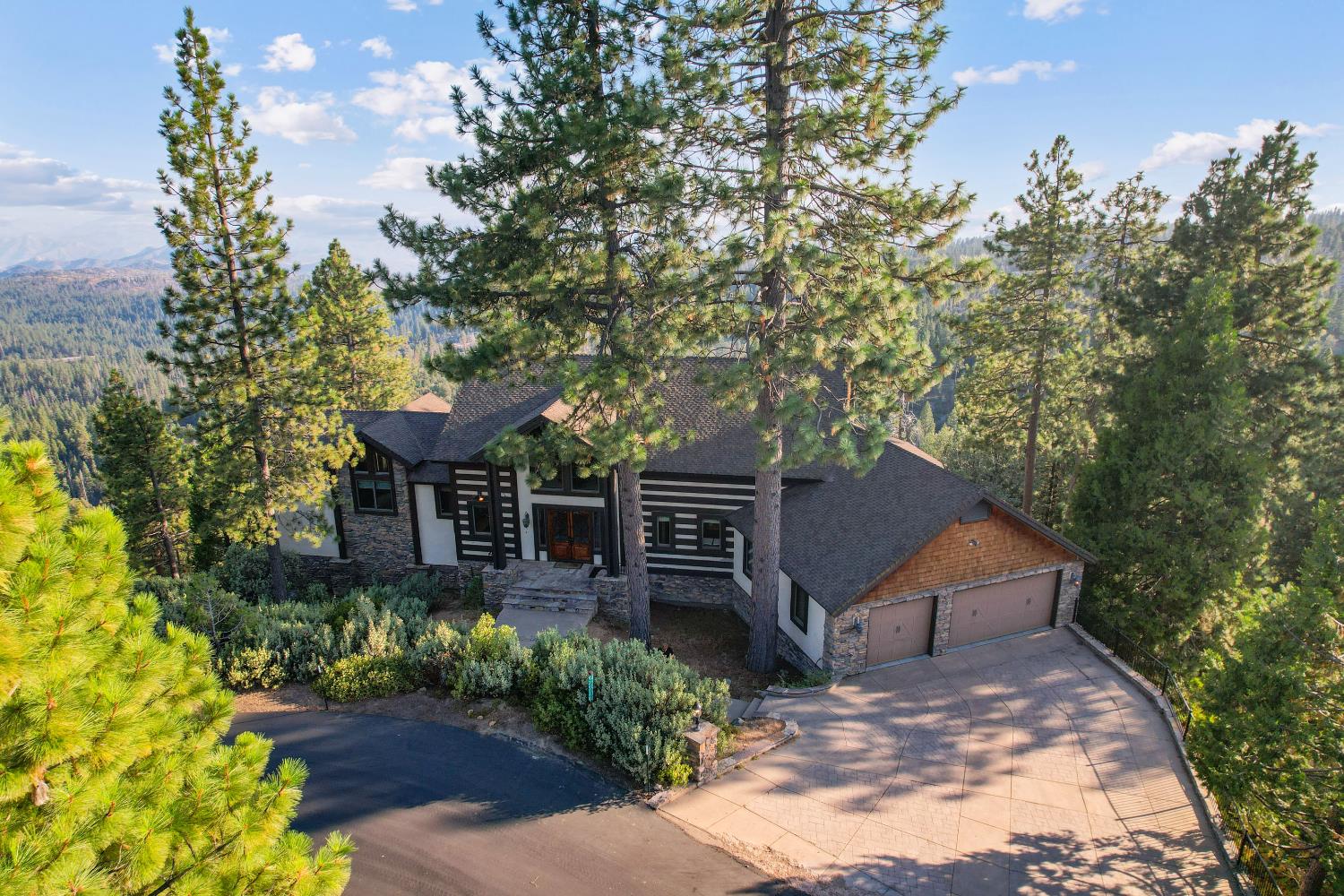 42534 Bretz Point Ln, Shaver Lake, CA 93664