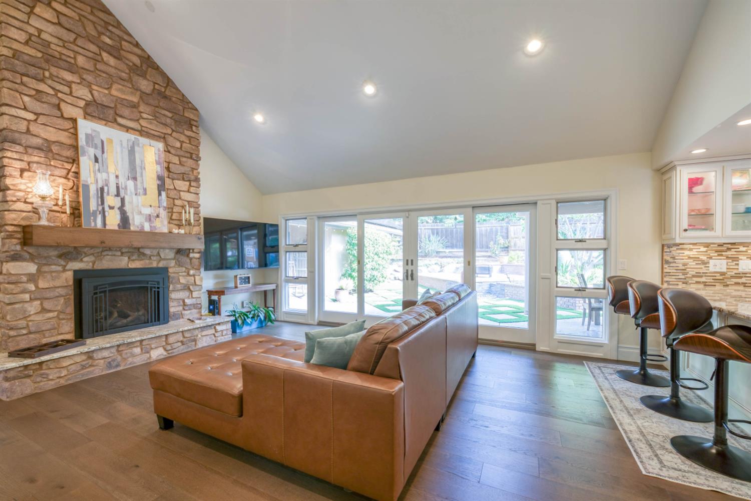 2882 Cromwell, Fresno, CA 93711