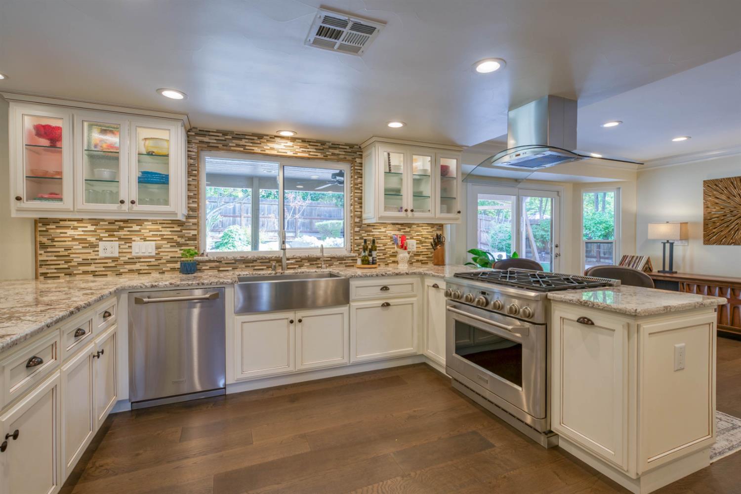 2882 Cromwell, Fresno, CA 93711