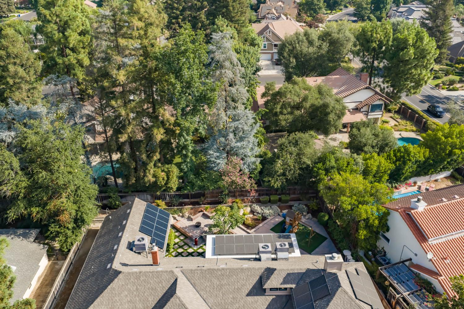 2882 Cromwell, Fresno, CA 93711