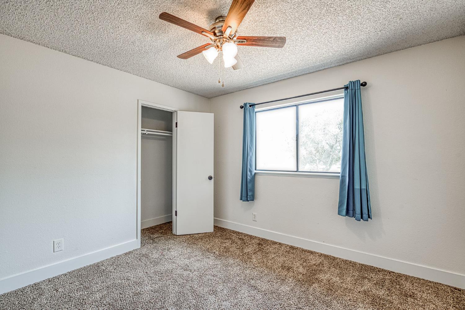 46592 Chukchansi Rd, Coarsegold, CA 93614