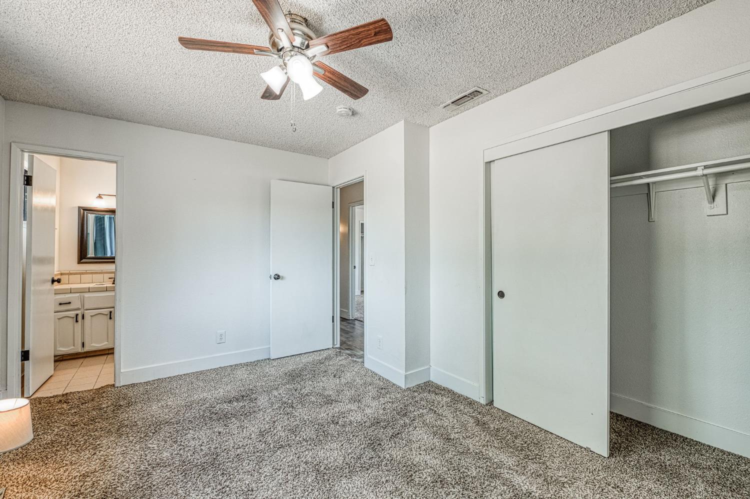 46592 Chukchansi Rd, Coarsegold, CA 93614