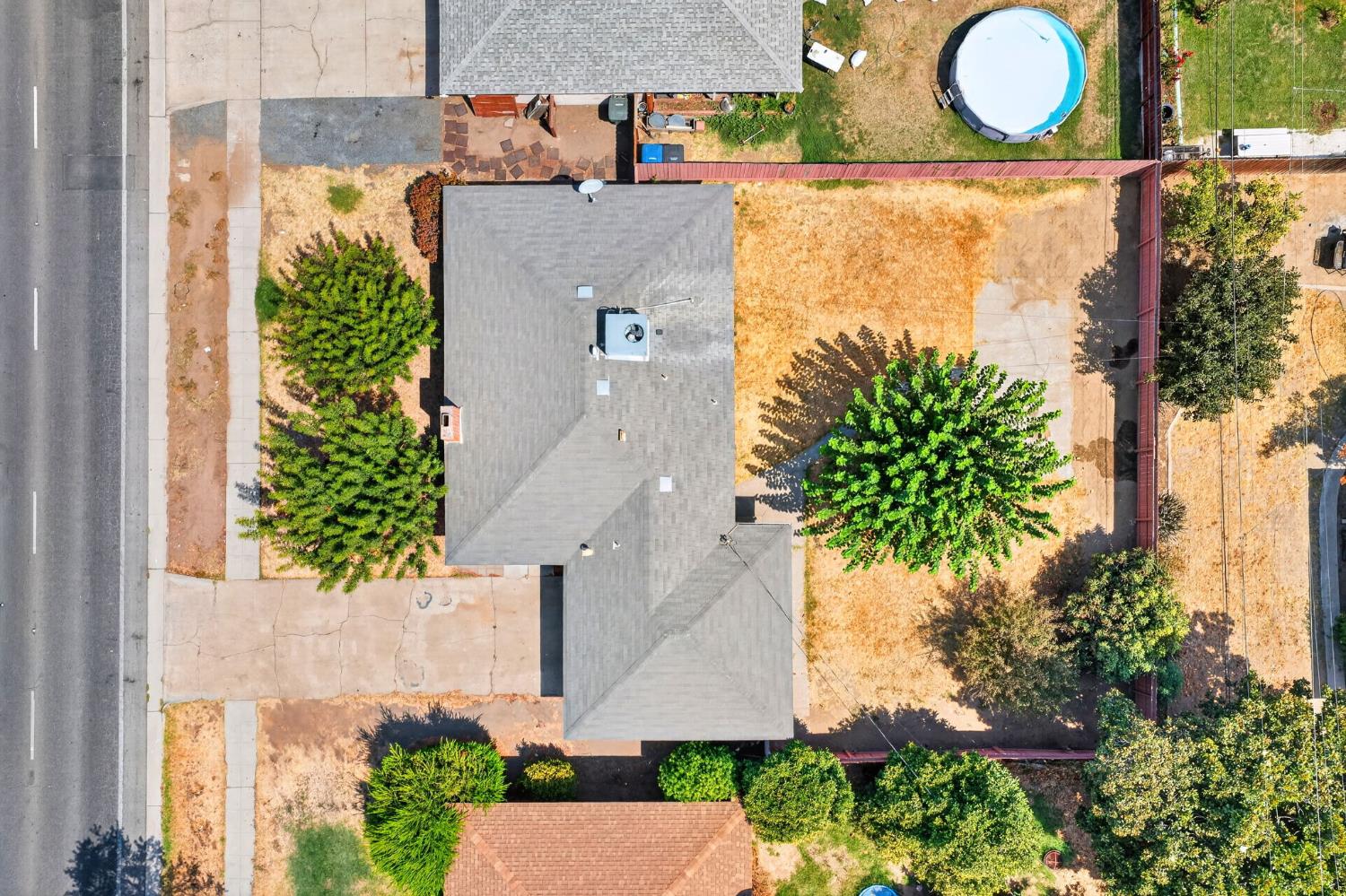 2906 N Cedar Ave, Fresno, CA 93703