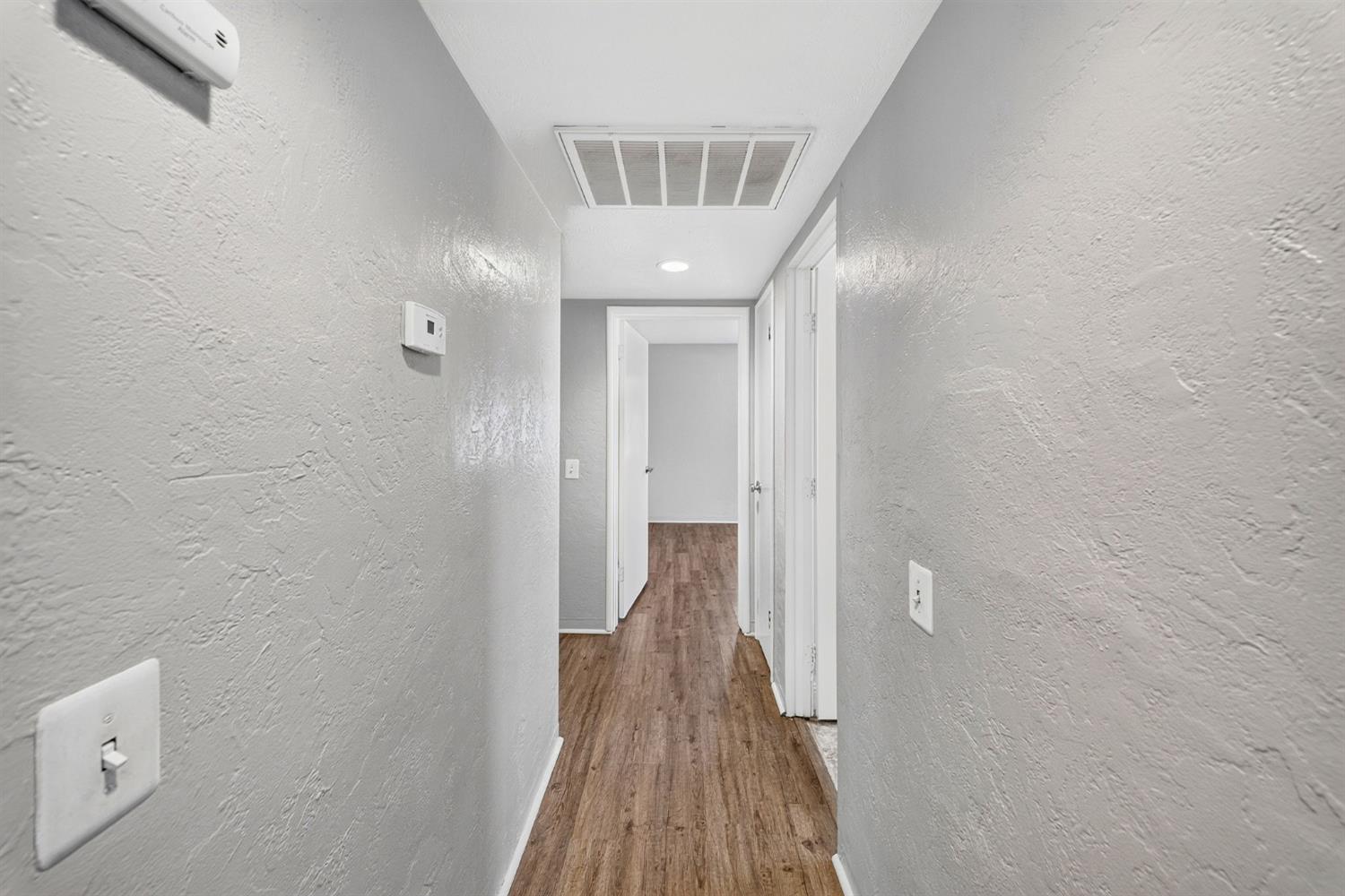 2906 N Cedar Ave, Fresno, CA 93703