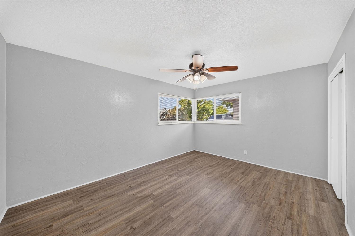 2906 N Cedar Ave, Fresno, CA 93703