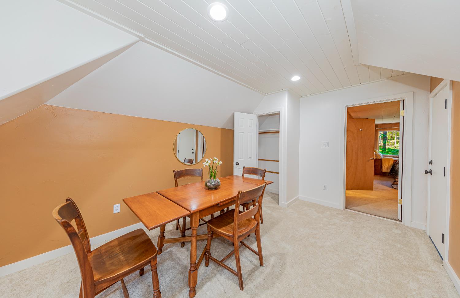 1173 Railroad Ave, Fish Camp, CA 93623
