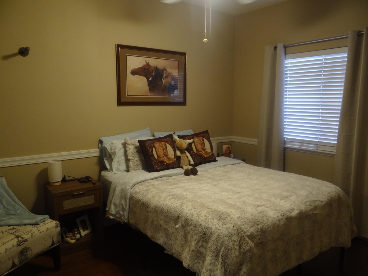 5550 N Cresta Ave, Fresno, CA 93723