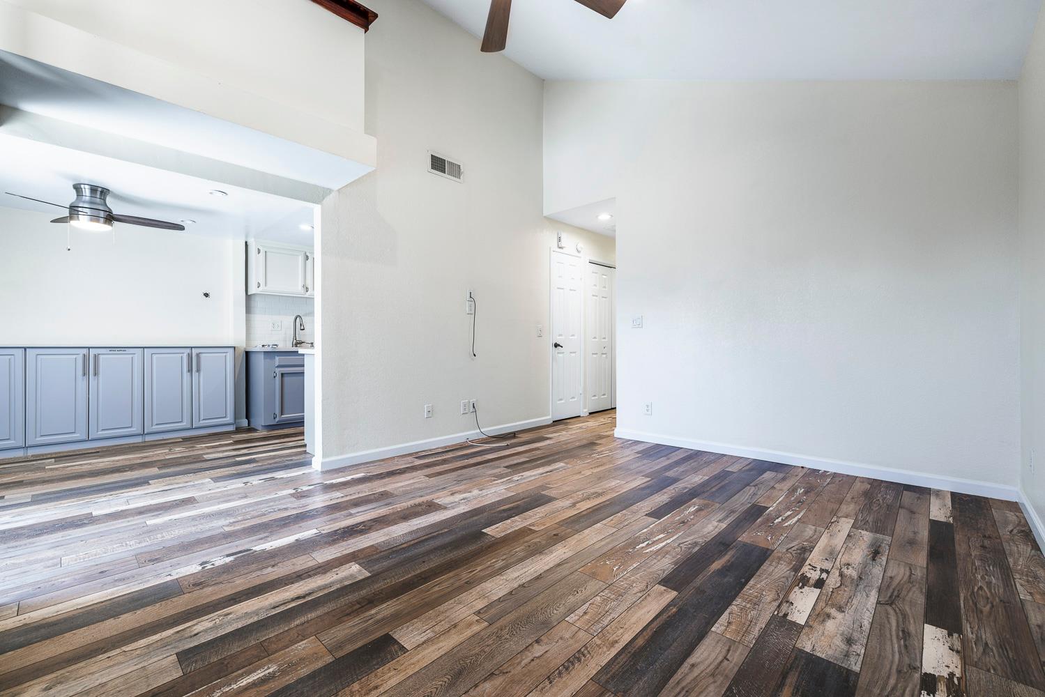 5965 E Shields Ave #123, Fresno, CA 93727