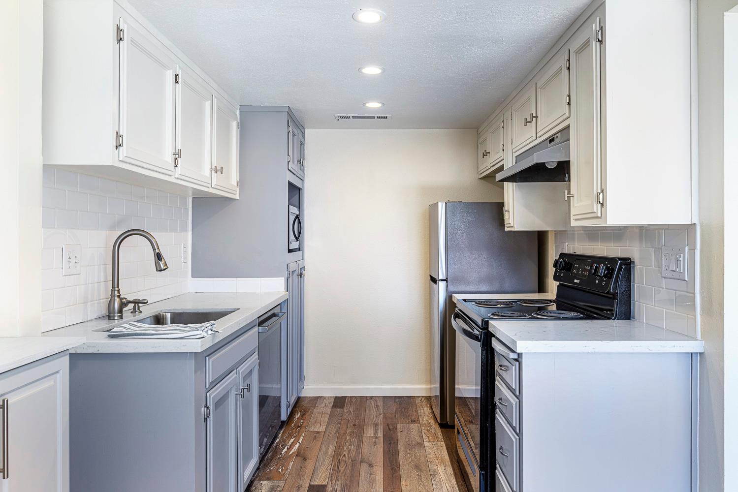 5965 E Shields Ave #123, Fresno, CA 93727