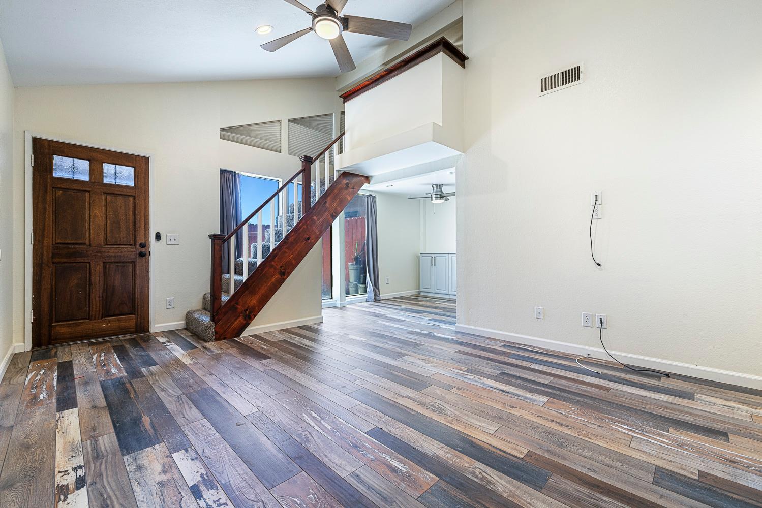 5965 E Shields Ave #123, Fresno, CA 93727