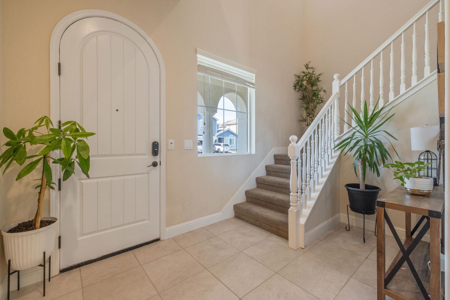 3036 Keats Ave, Clovis, CA 93619