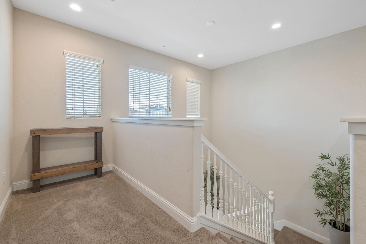 3036 Keats Ave, Clovis, CA 93619