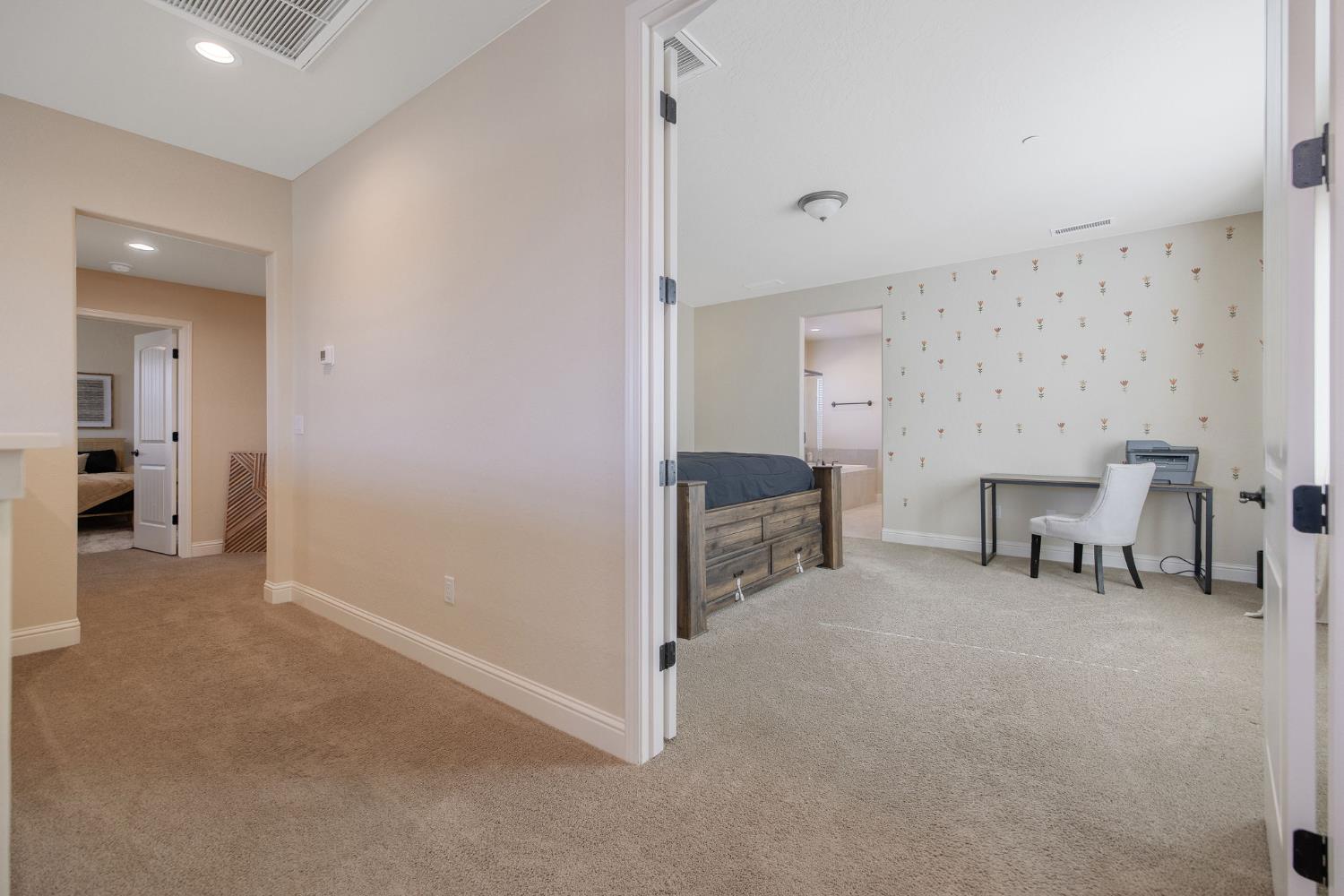 3036 Keats Ave, Clovis, CA 93619