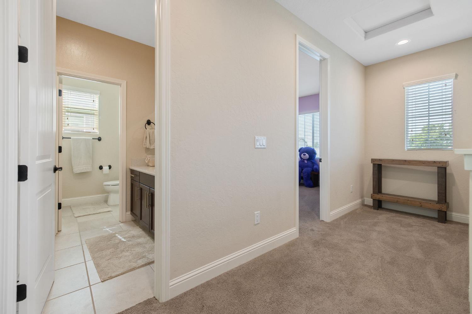 3036 Keats Ave, Clovis, CA 93619