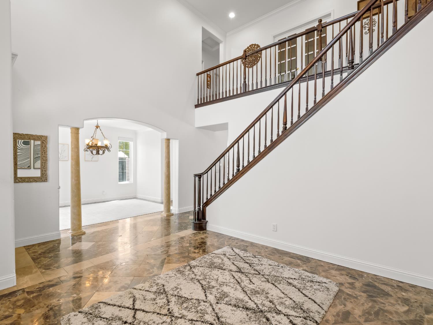 11073 E Le Conte Pass Ct, Clovis, CA 93619