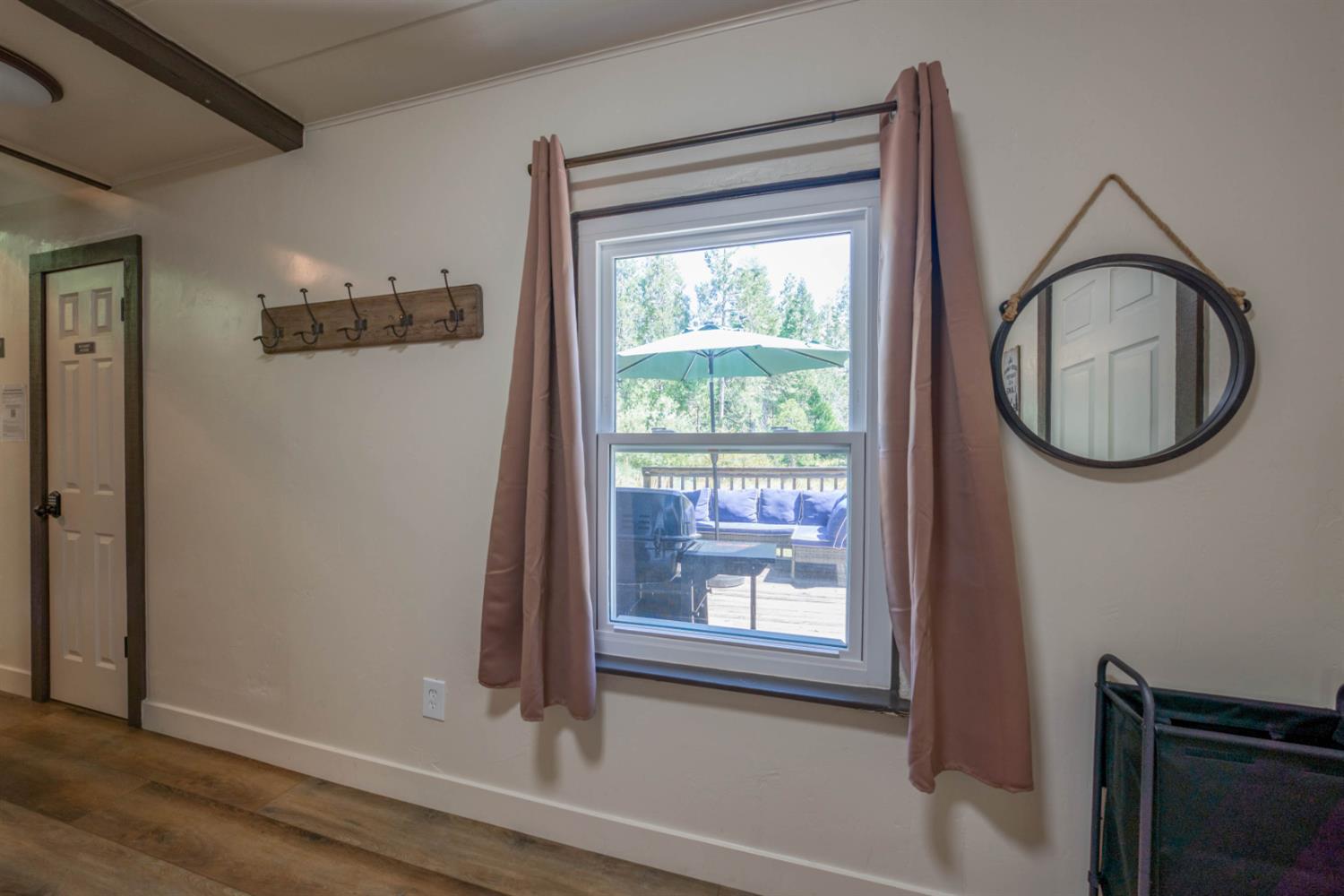 41621 Dinkey Creek Rd, Shaver Lake, CA 93664