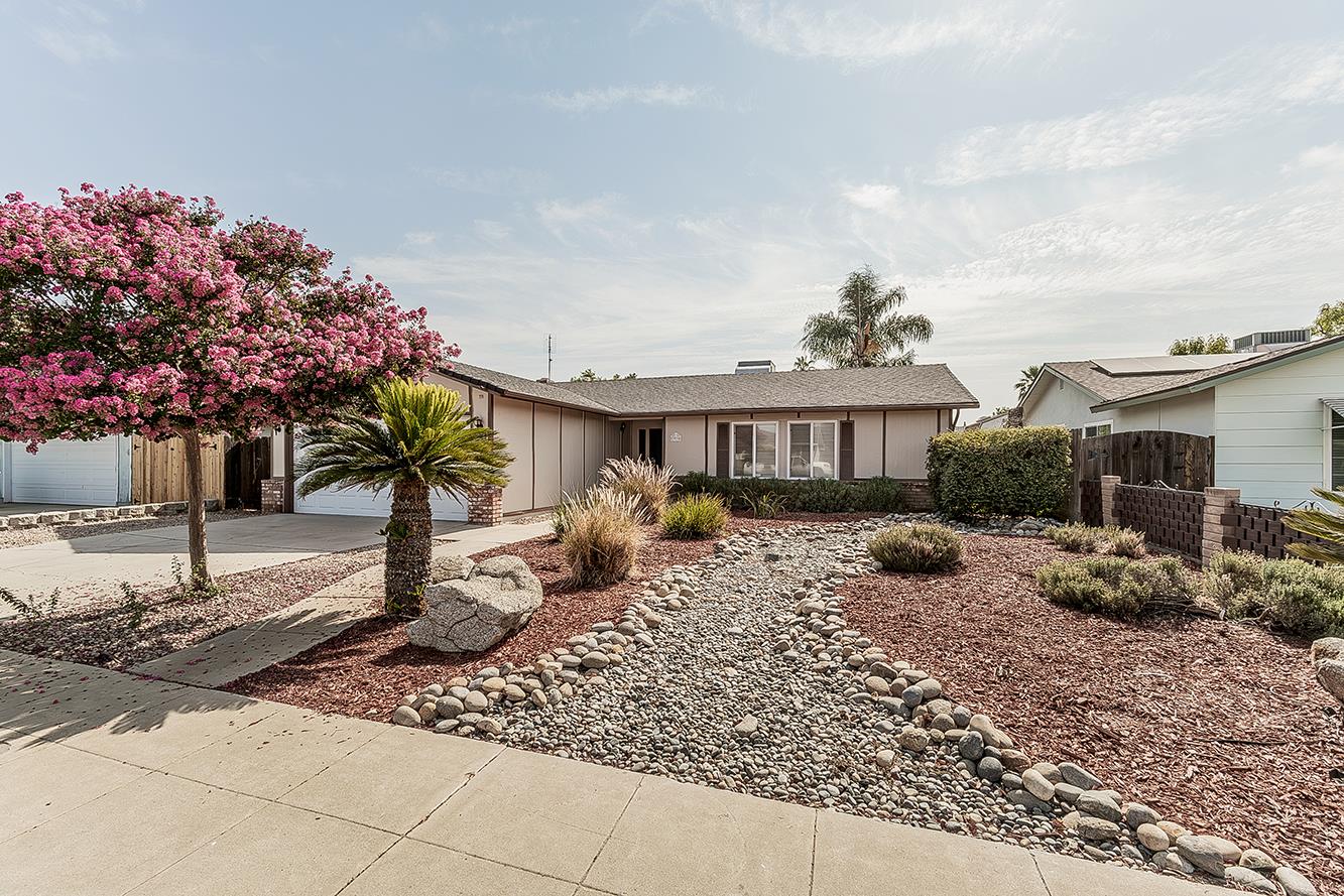 3075 Anderson Ave, Clovis, CA 93612