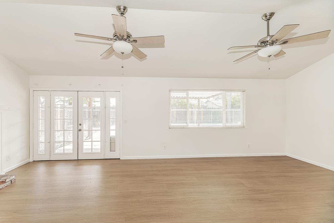 3075 Anderson Ave, Clovis, CA 93612