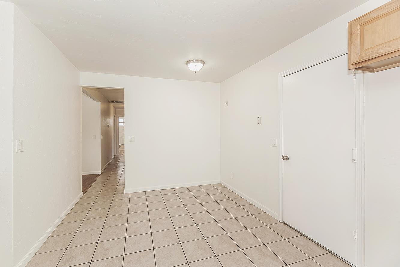 3075 Anderson Ave, Clovis, CA 93612