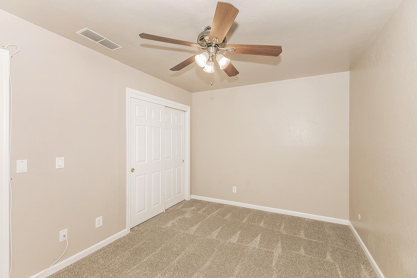 3075 Anderson Ave, Clovis, CA 93612