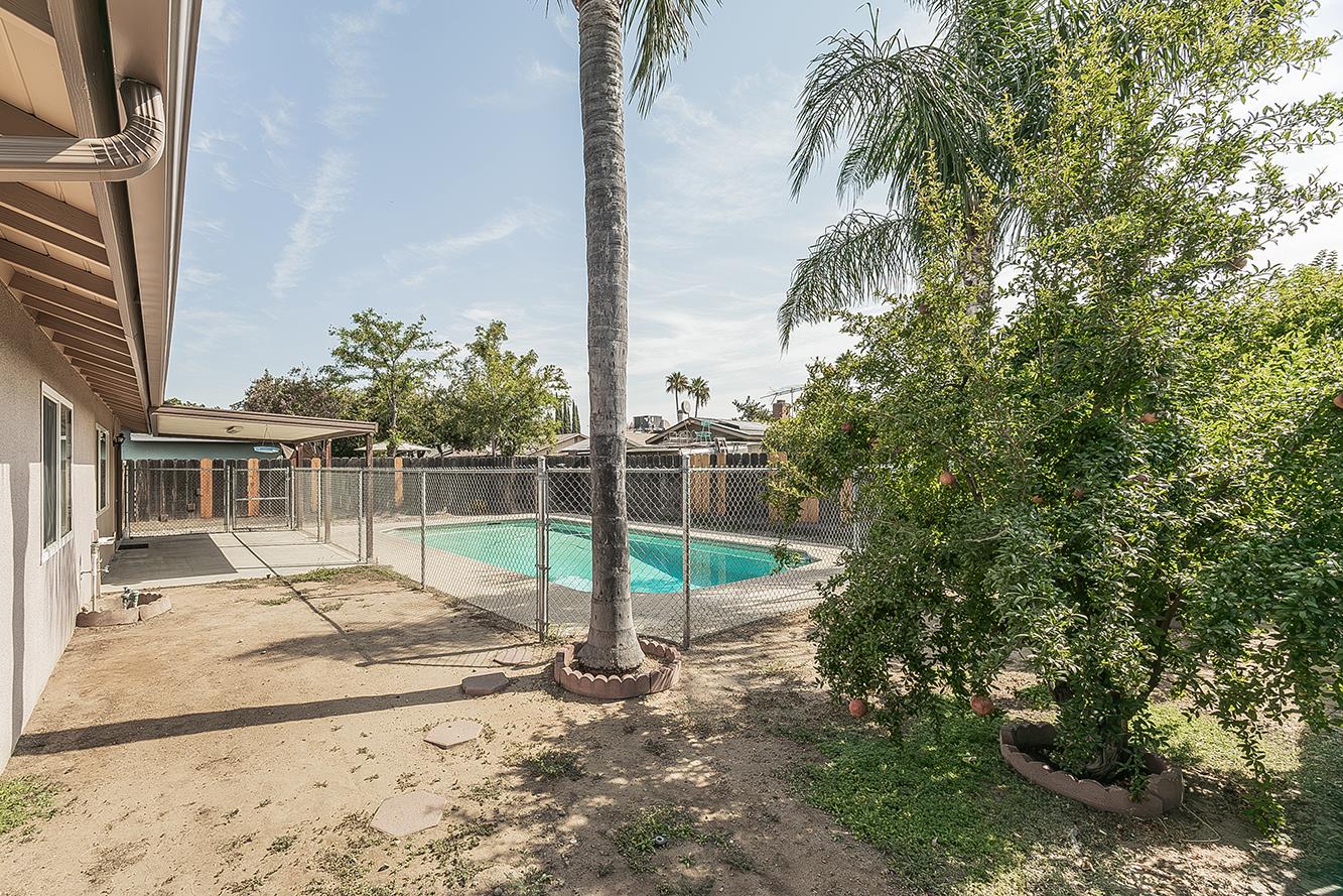 3075 Anderson Ave, Clovis, CA 93612