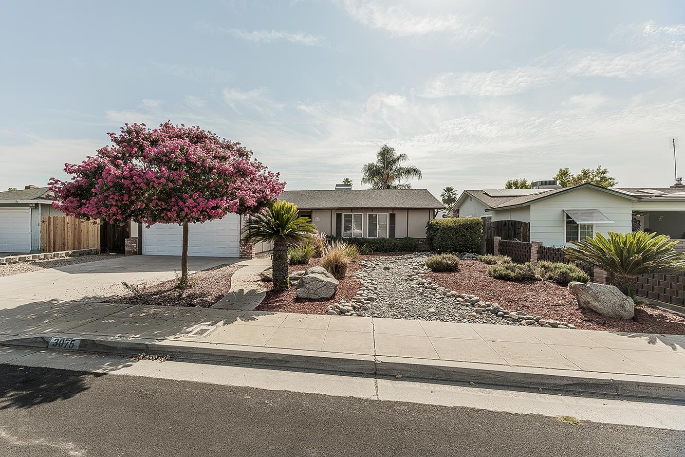3075 Anderson Ave, Clovis, CA 93612