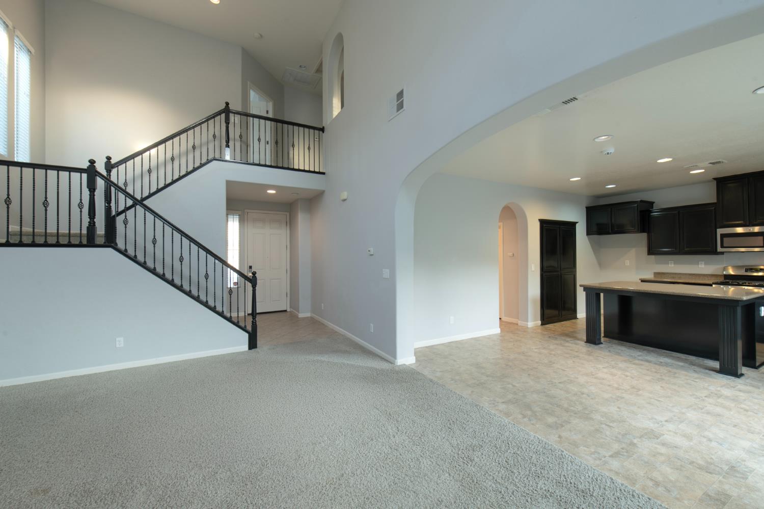 3172 N Hornet Ave, Fresno, CA 93737