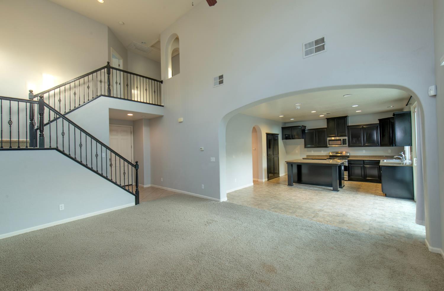 3172 N Hornet Ave, Fresno, CA 93737