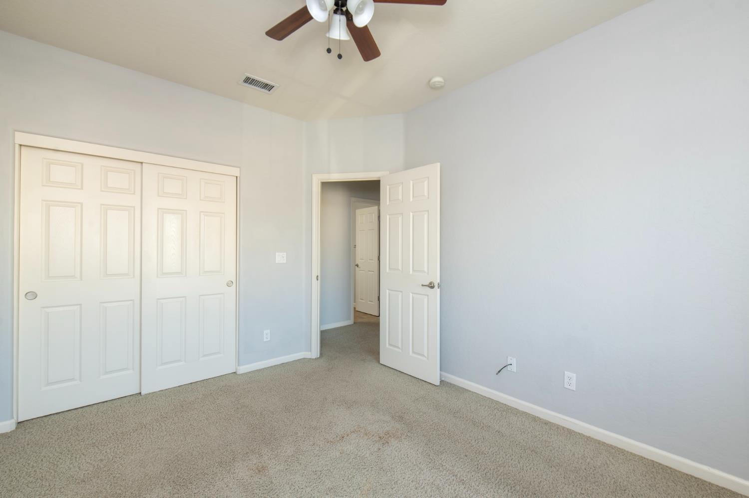 3172 N Hornet Ave, Fresno, CA 93737