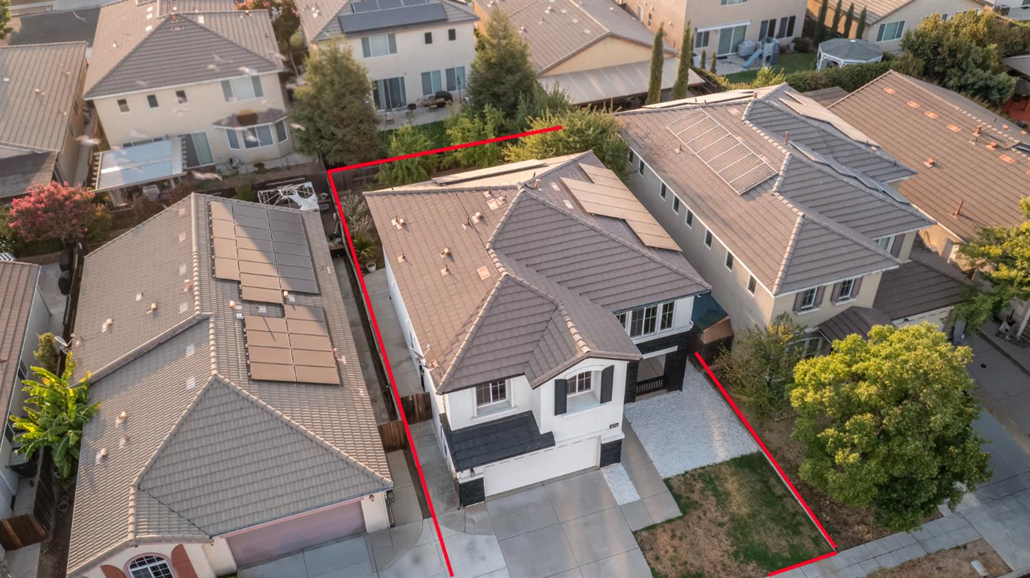 3172 N Hornet Ave, Fresno, CA 93737