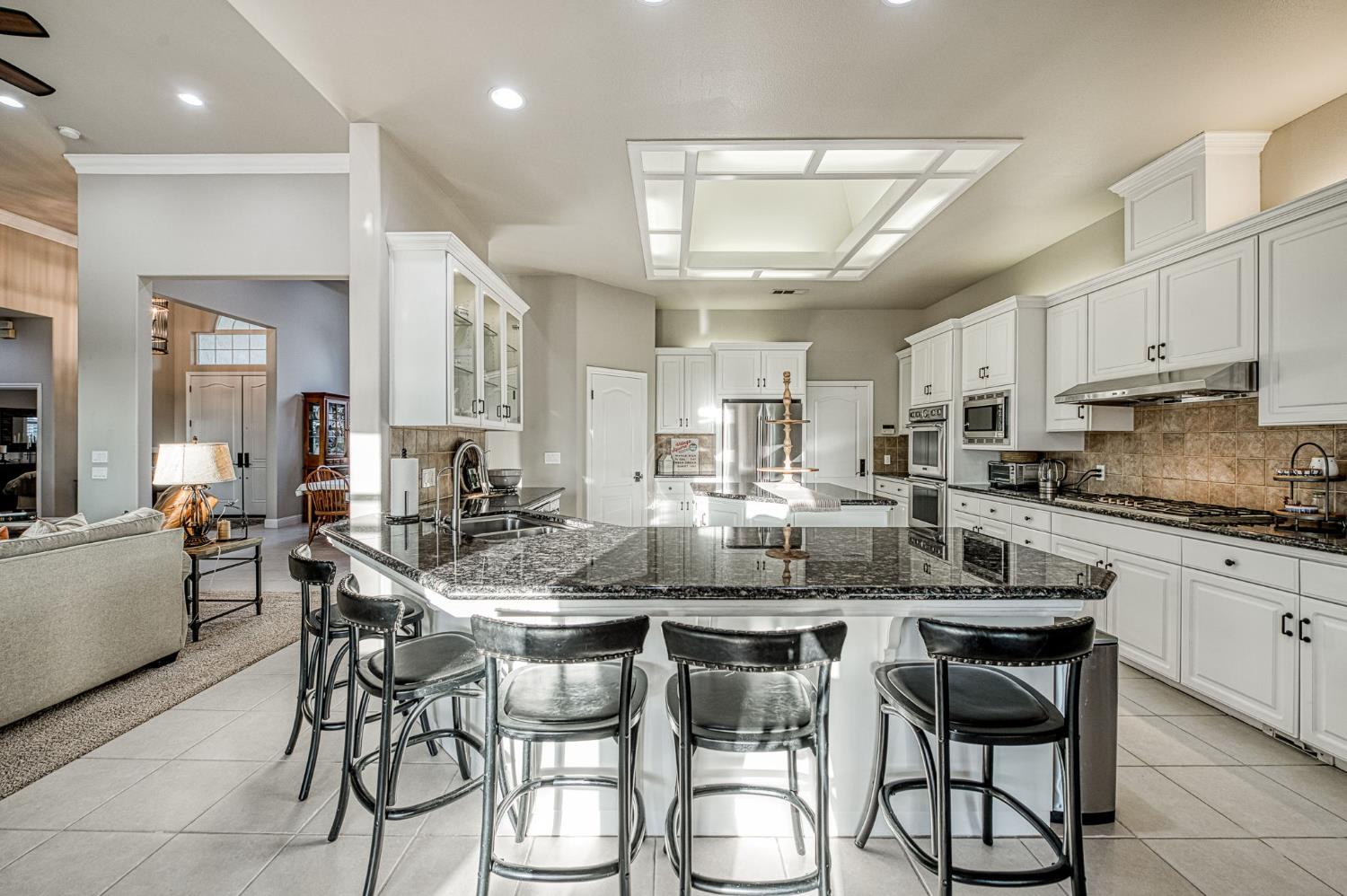 15640 N Friant Rd, Friant, CA 93626