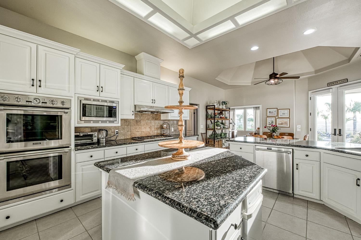 15640 N Friant Rd, Friant, CA 93626