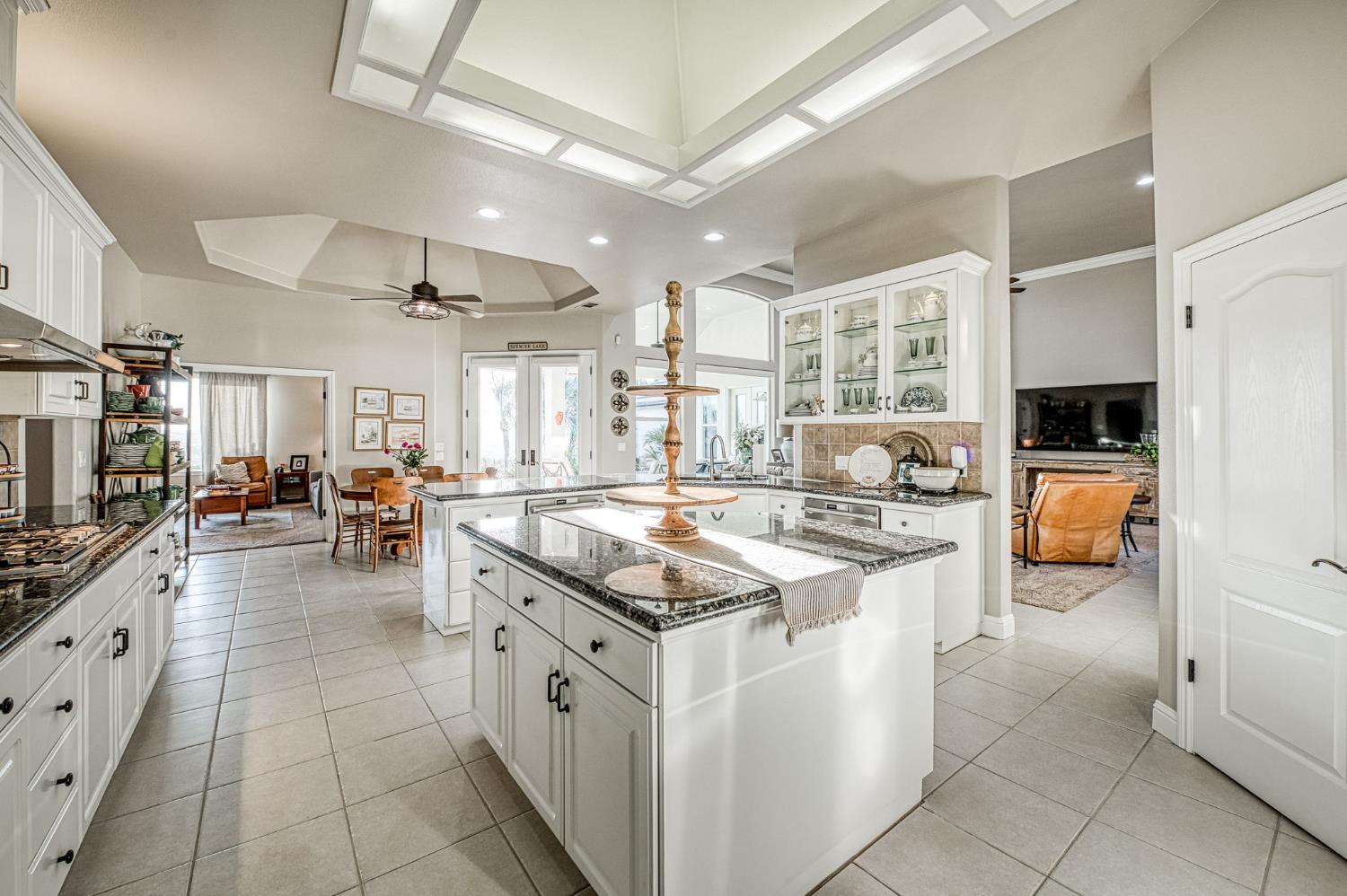 15640 N Friant Rd, Friant, CA 93626