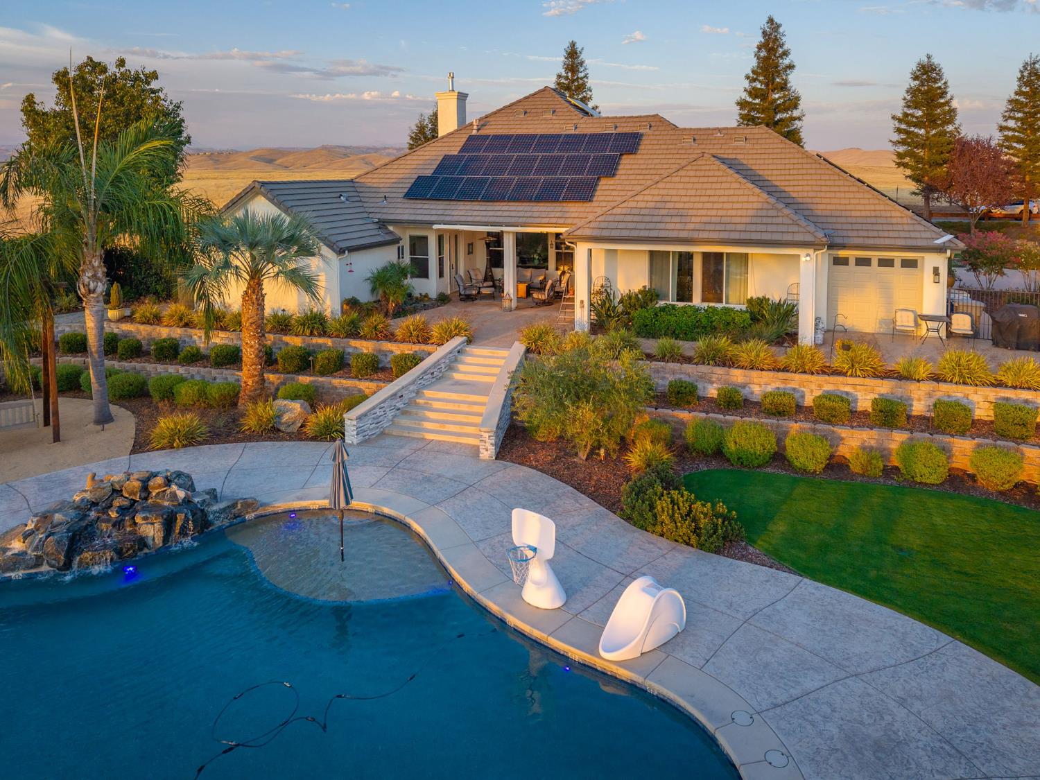 15640 N Friant Rd, Friant, CA 93626