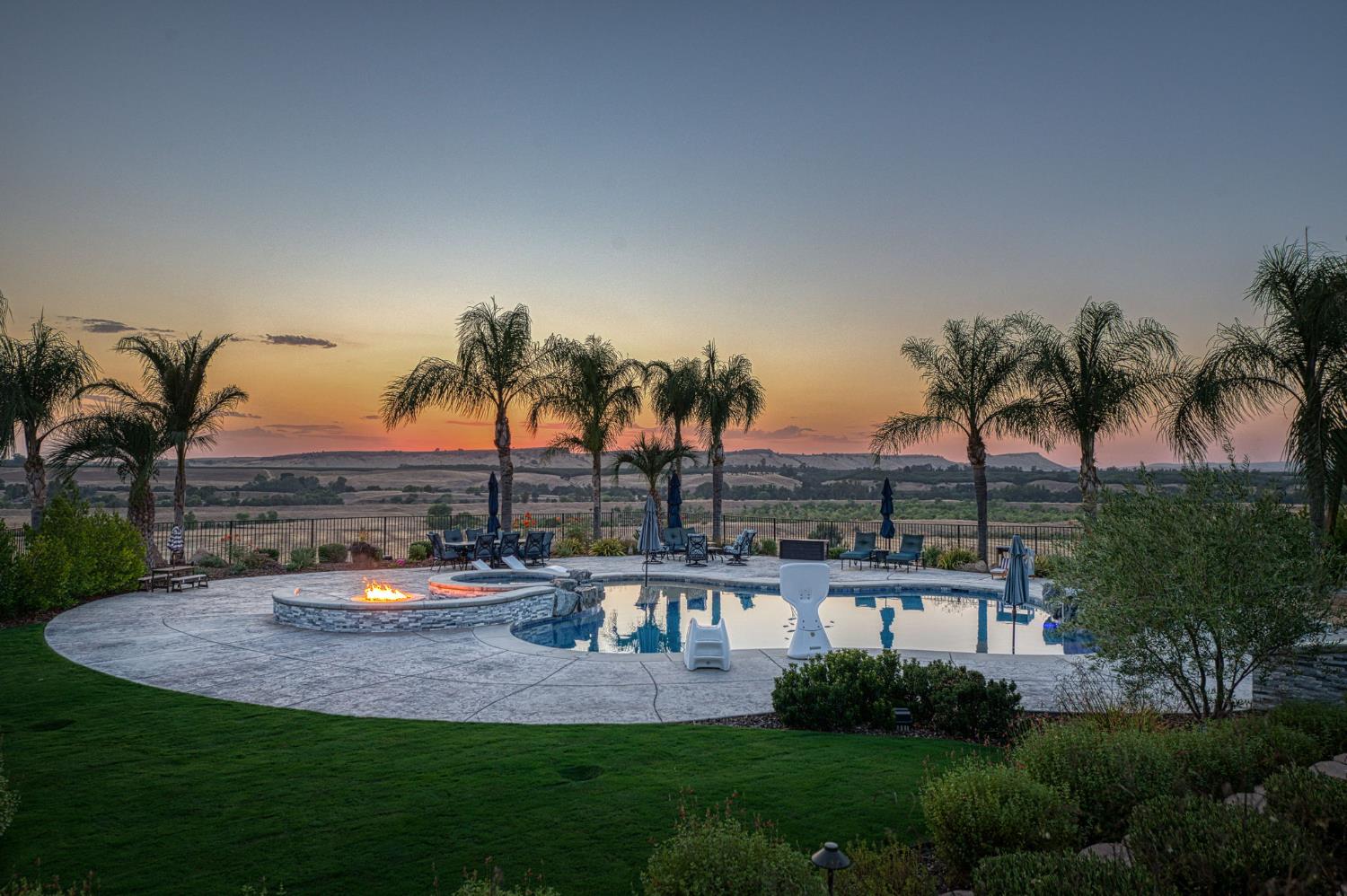 15640 N Friant Rd, Friant, CA 93626