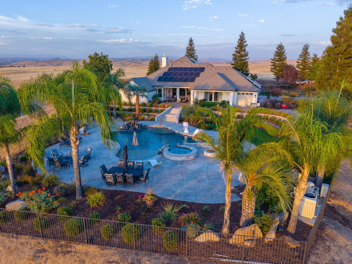 15640 N Friant Rd, Friant, CA 93626