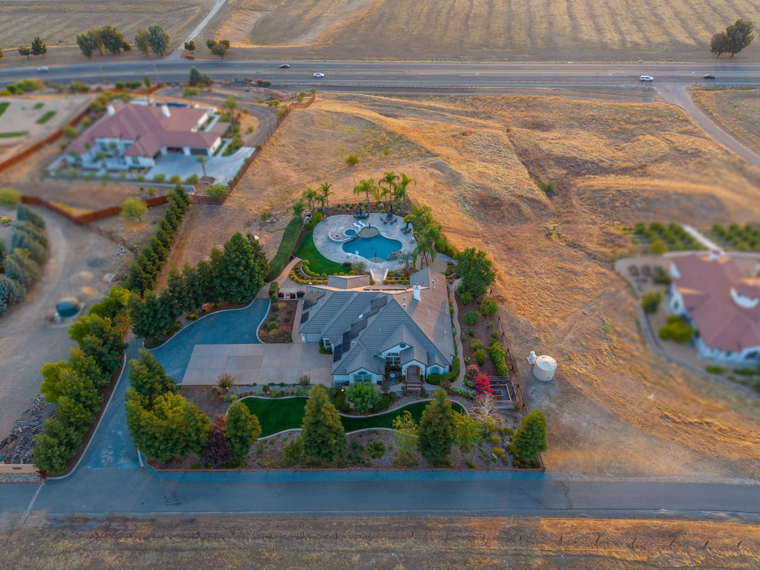 15640 N Friant Rd, Friant, CA 93626