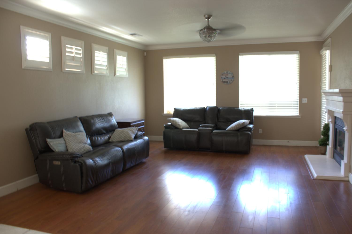 2419 E Eclipse, Fresno, CA 93720