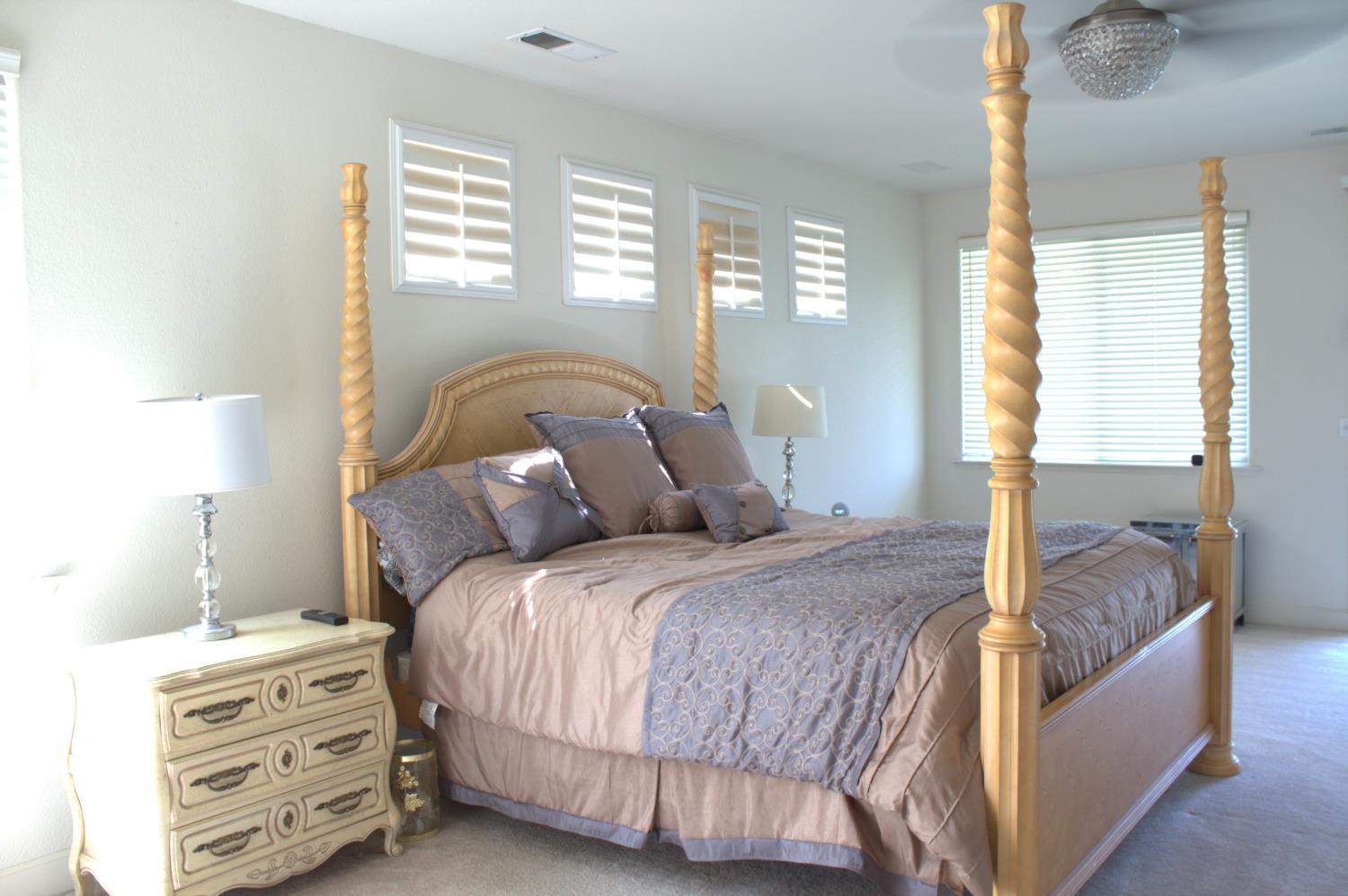 2419 E Eclipse, Fresno, CA 93720