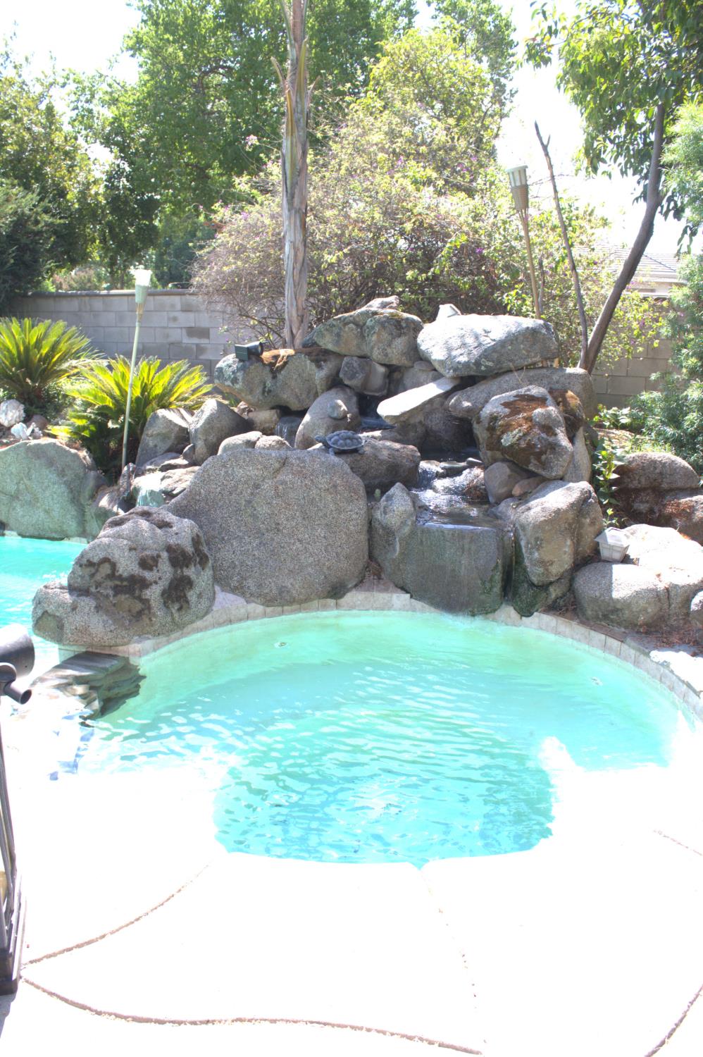 2419 E Eclipse, Fresno, CA 93720