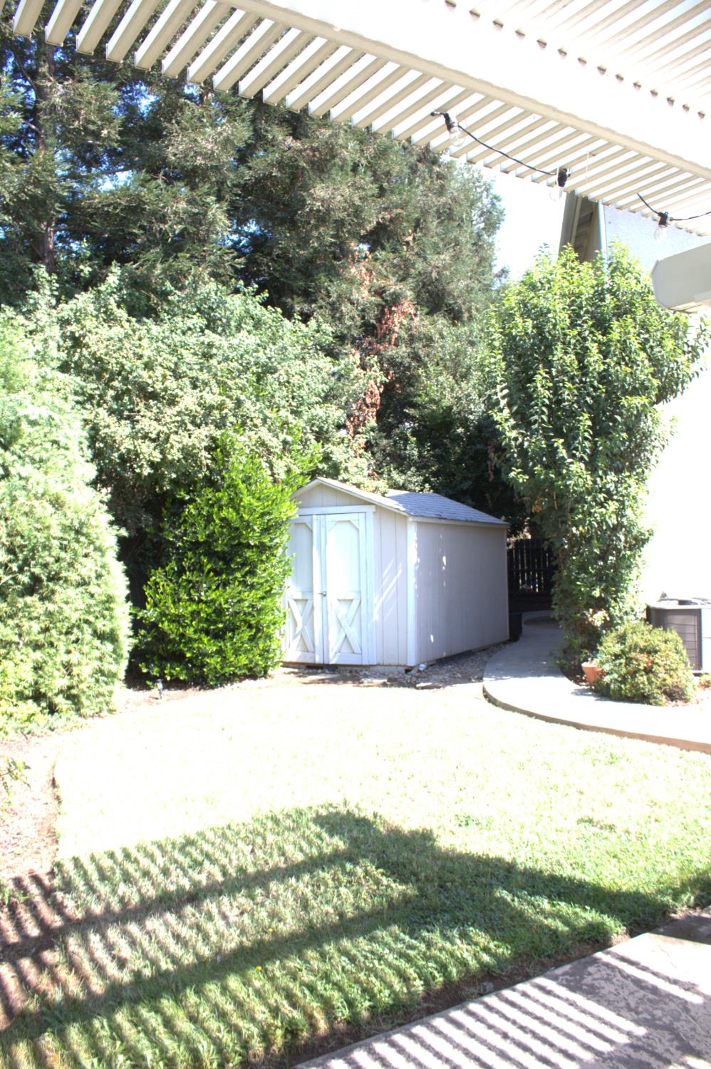 2419 E Eclipse, Fresno, CA 93720