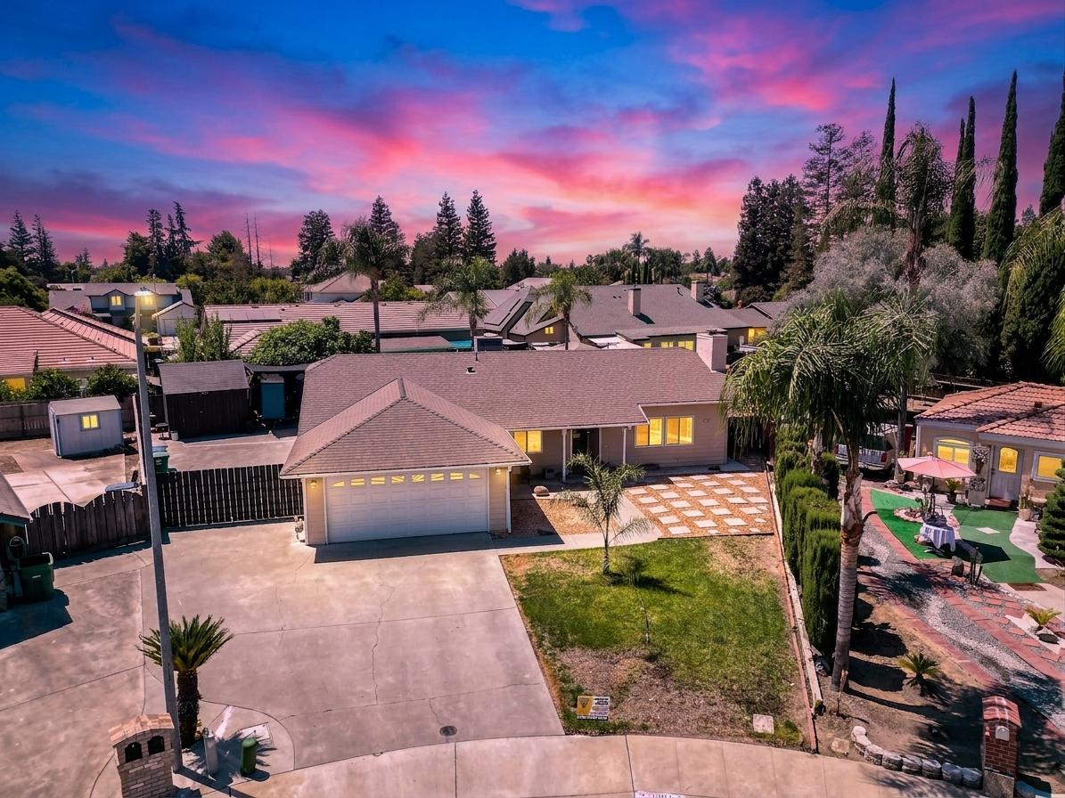 3503 Woodrow St, Selma, CA 93662