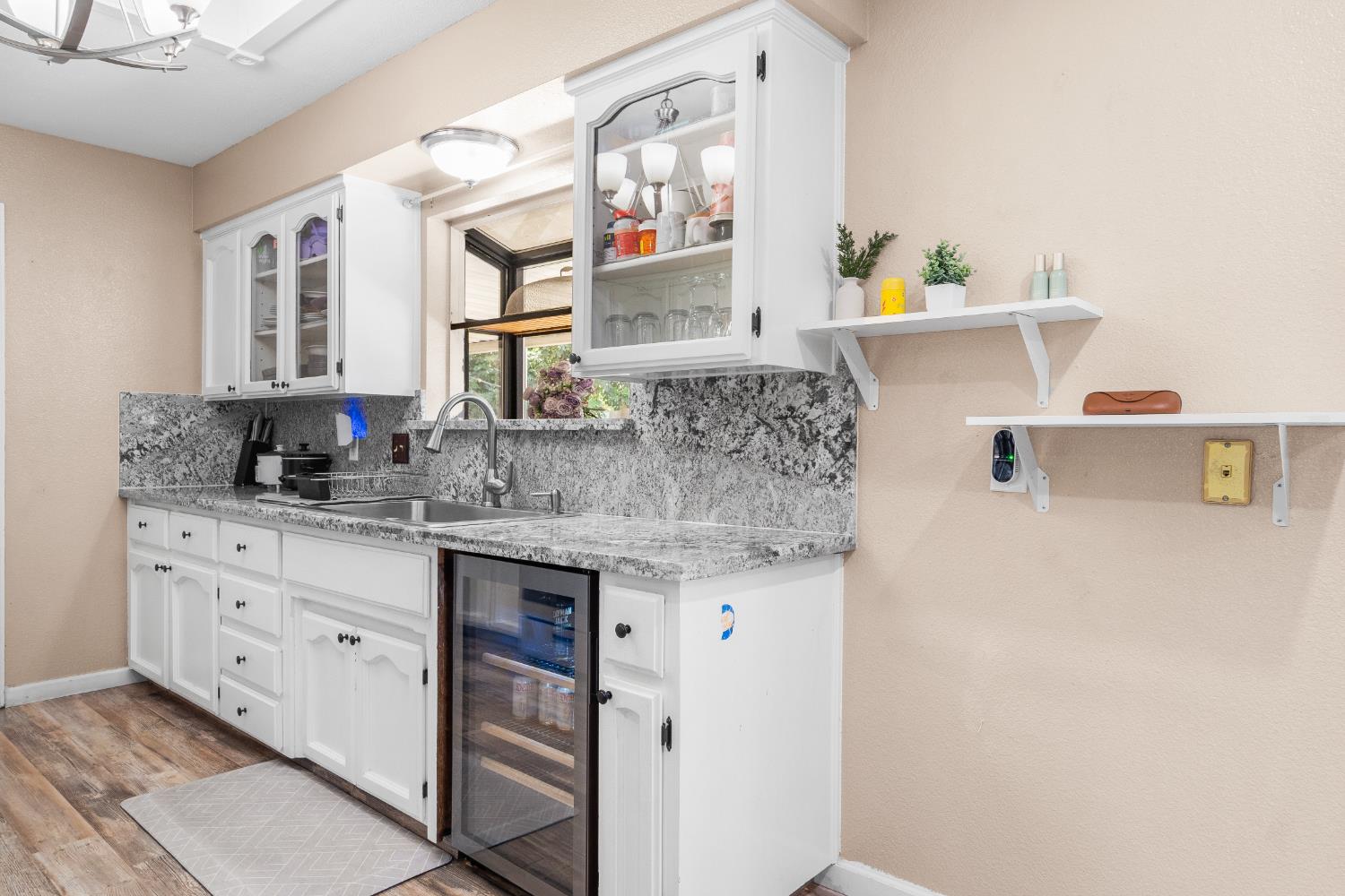 3503 Woodrow St, Selma, CA 93662